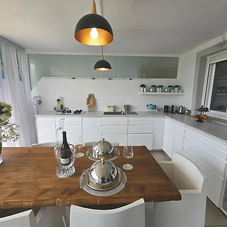 El Rincon De Narciso By Lica Homes * Casares